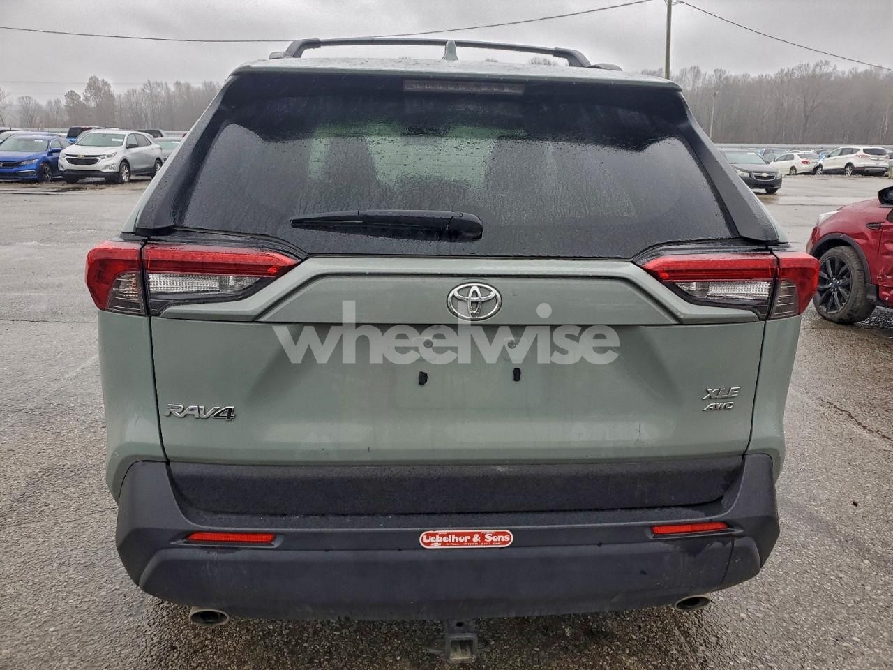 Photo 6 of 2022 TOYOTA RAV4 XLE PREMIUM (VIN JTMA1RFV8ND086246)