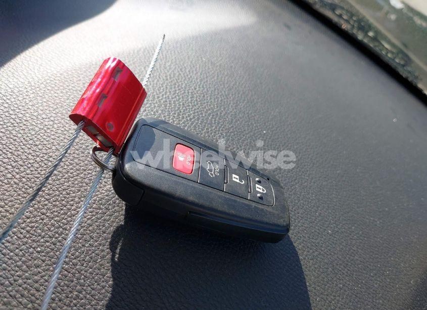 Photo 11 of 2024 Toyota Rav4 XLE PREMIUM (VIN JTMA1RFV9RD109751)