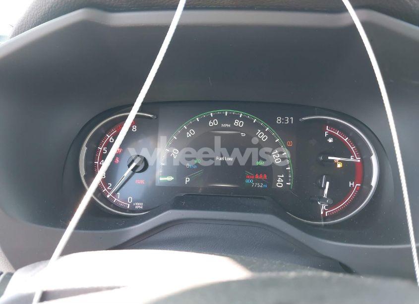 Photo 7 of 2024 Toyota Rav4 XLE PREMIUM (VIN JTMA1RFV9RD109751)