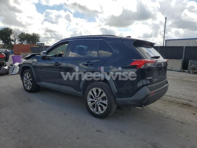 Photo 10 of 2019 TOYOTA RAV4 XLE PREMIUM (VIN JTMA1RFVXKD011107)