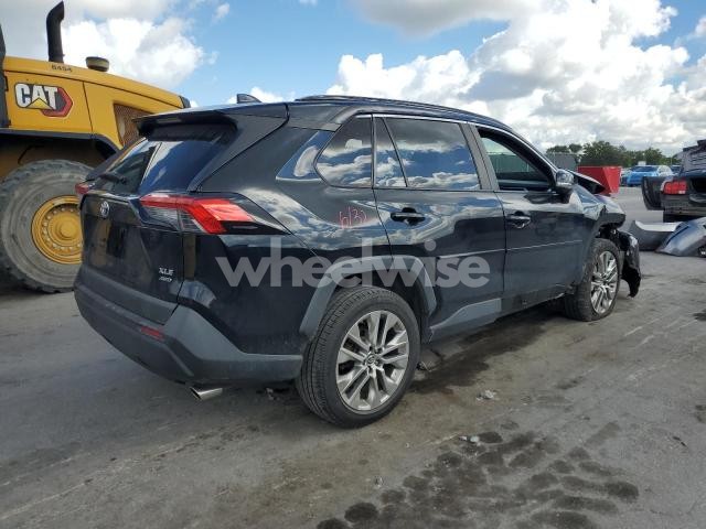 Photo 11 of 2019 TOYOTA RAV4 XLE PREMIUM (VIN JTMA1RFVXKD011107)