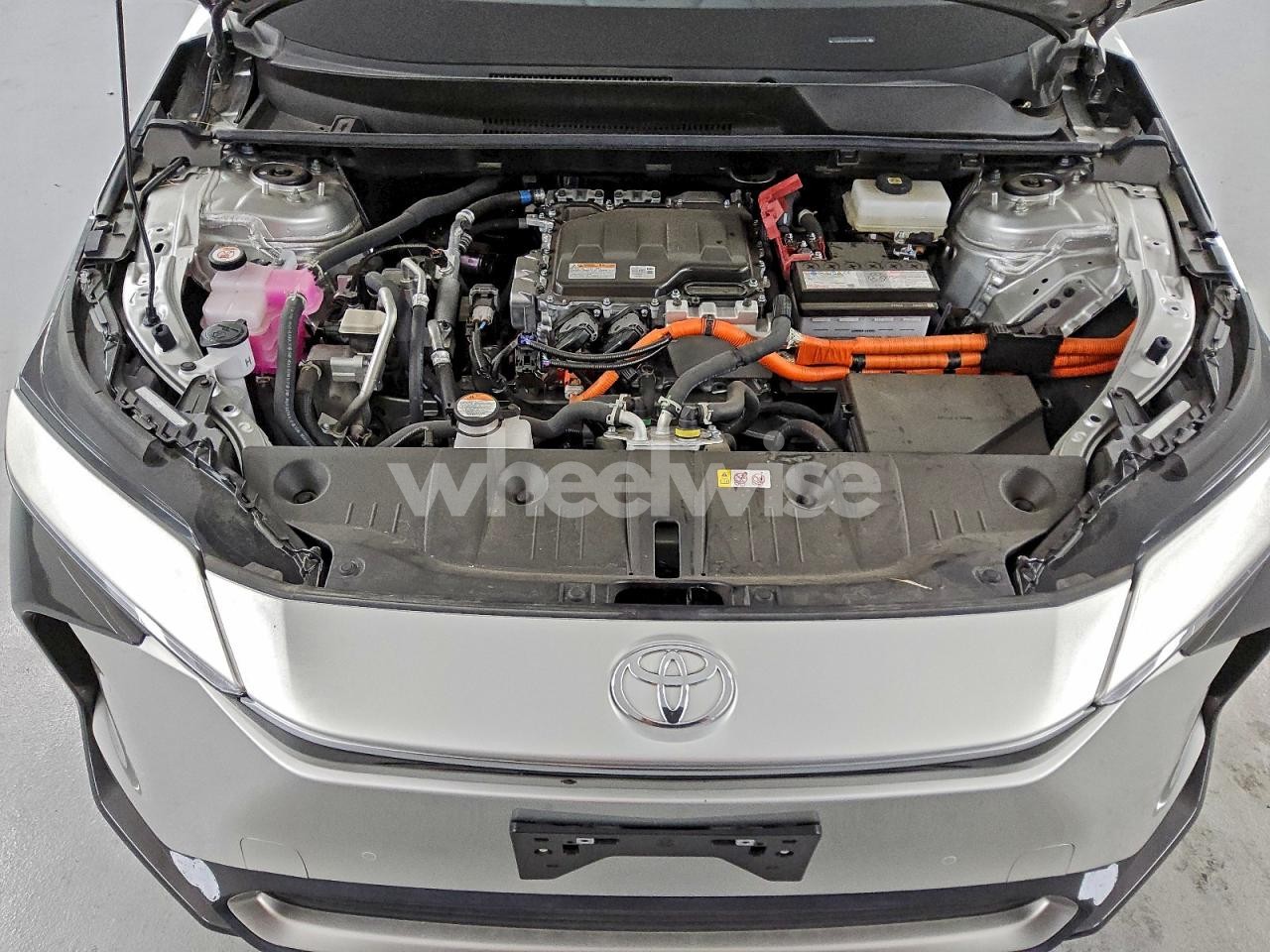 Photo 12 of 2024 TOYOTA BZ4X XLE (VIN JTMAAAAA0RA045736)