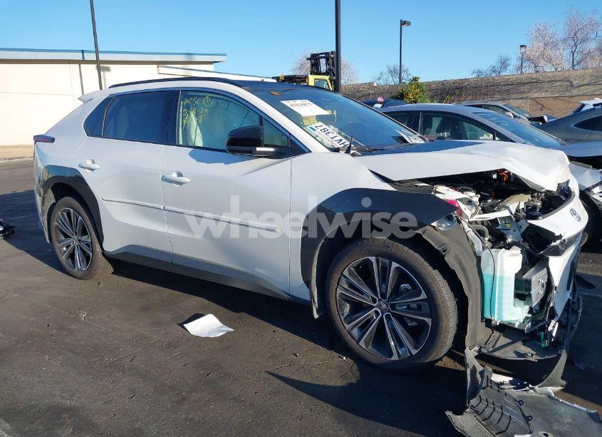 Photo 13 of 2023 Toyota Bz4x LIMITED (VIN JTMAAAAA3PA016065)