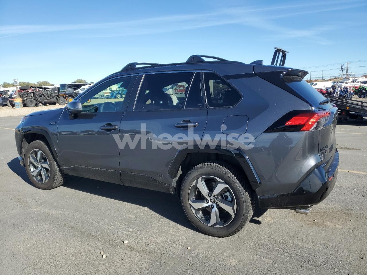 Photo 2 of 2023 TOYOTA RAV4 PRIME SE (VIN JTMAB3FV0PD114831)