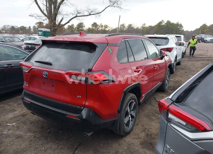 Photo 4 of 2021 Toyota Rav4 PRIME SE (VIN JTMAB3FV2MD050965)