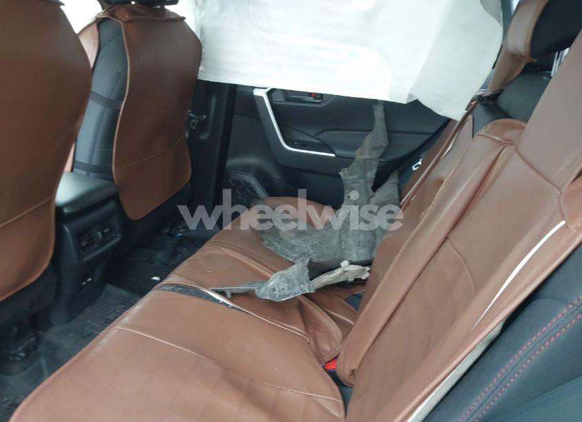 Photo 8 of 2021 Toyota Rav4 PRIME SE (VIN JTMAB3FV2MD050965)