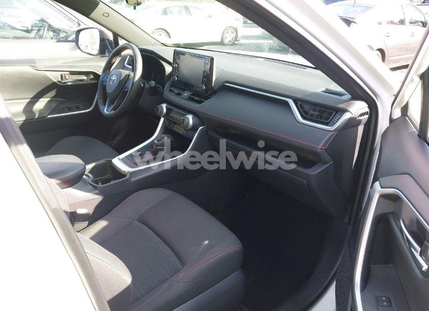 Photo 5 of 2022 Toyota Rav4 PRIME SE (VIN JTMAB3FV6ND105659)