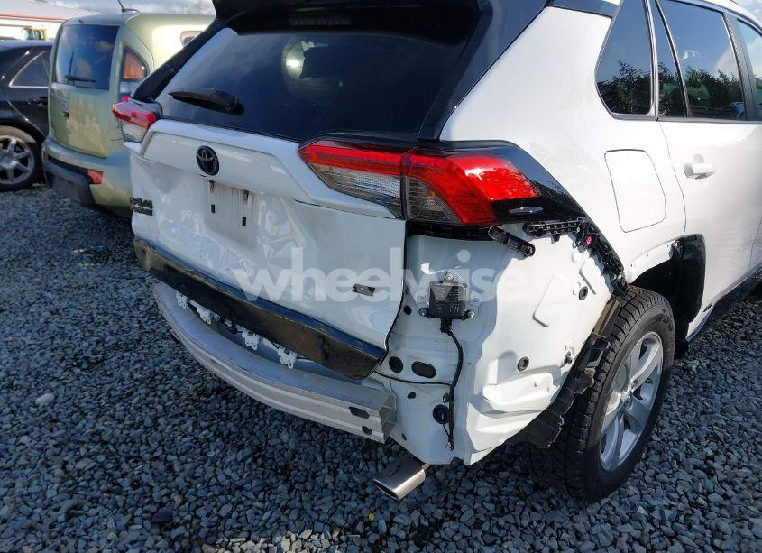 Photo 6 of 2022 Toyota Rav4 PRIME SE (VIN JTMAB3FV6ND105659)