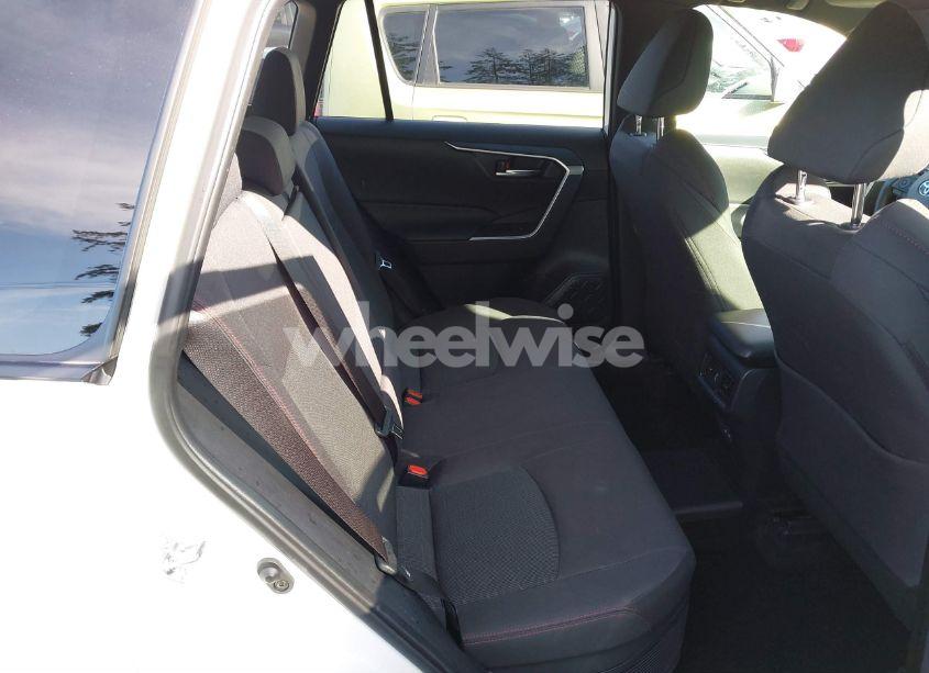 Photo 8 of 2022 Toyota Rav4 PRIME SE (VIN JTMAB3FV6ND105659)