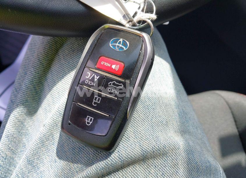 Photo 11 of 2021 Toyota Rav4 PRIME SE (VIN JTMAB3FV9MD055340)