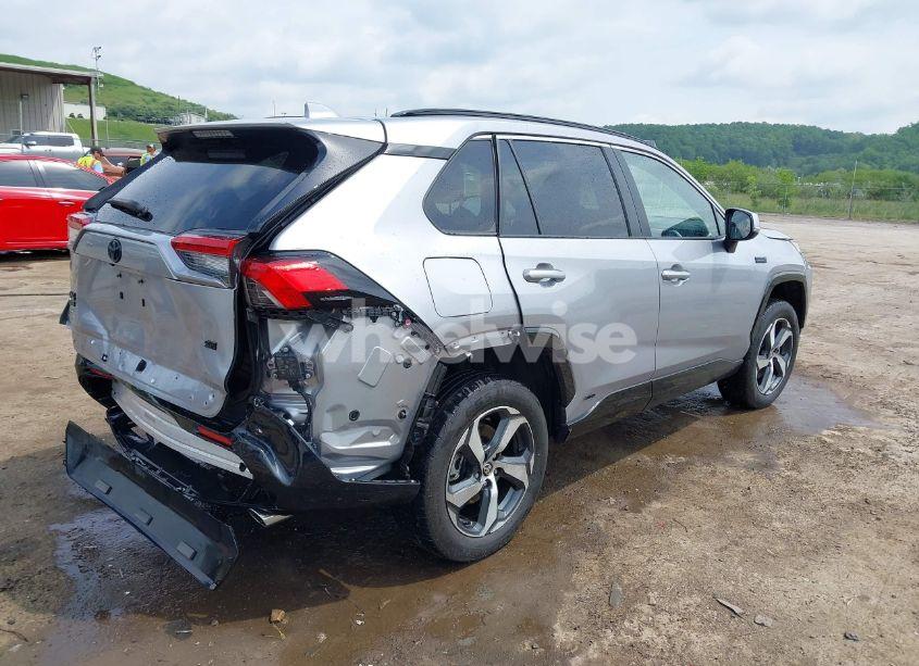 Photo 4 of 2021 Toyota Rav4 PRIME SE (VIN JTMAB3FV9MD055340)