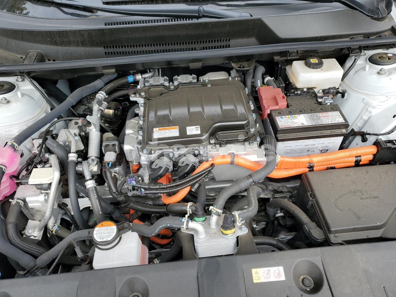 Photo 12 of 2024 TOYOTA BZ4X XLE (VIN JTMABACA1RA072051)