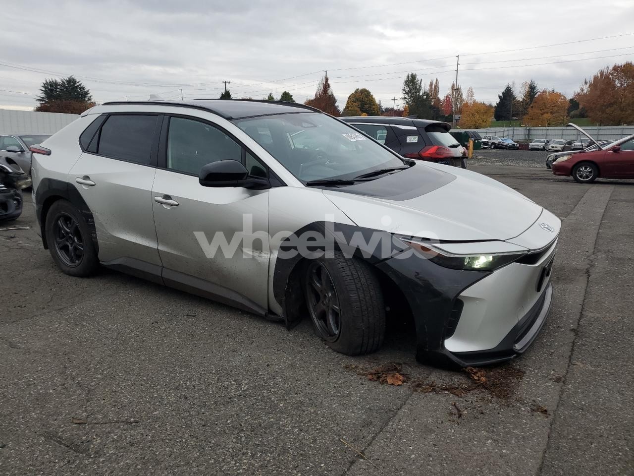 Photo 4 of 2024 TOYOTA BZ4X XLE N/A (VIN JTMABACA7RA073012)