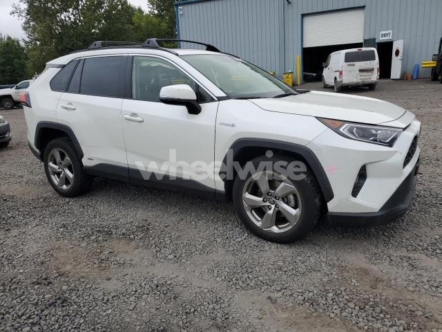 Photo 10 of 2021 TOYOTA RAV4 XLE PREMIUM (VIN JTMB6RFV2MD032154)