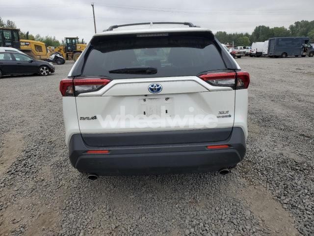 Photo 12 of 2021 TOYOTA RAV4 XLE PREMIUM (VIN JTMB6RFV2MD032154)