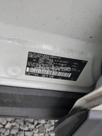 Photo 2 of 2021 TOYOTA RAV4 XLE PREMIUM (VIN JTMB6RFV2MD032154)