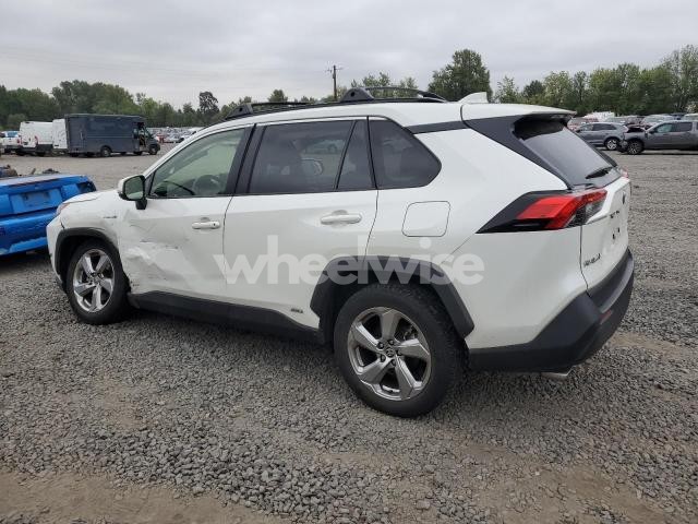 Photo 3 of 2021 TOYOTA RAV4 XLE PREMIUM (VIN JTMB6RFV2MD032154)