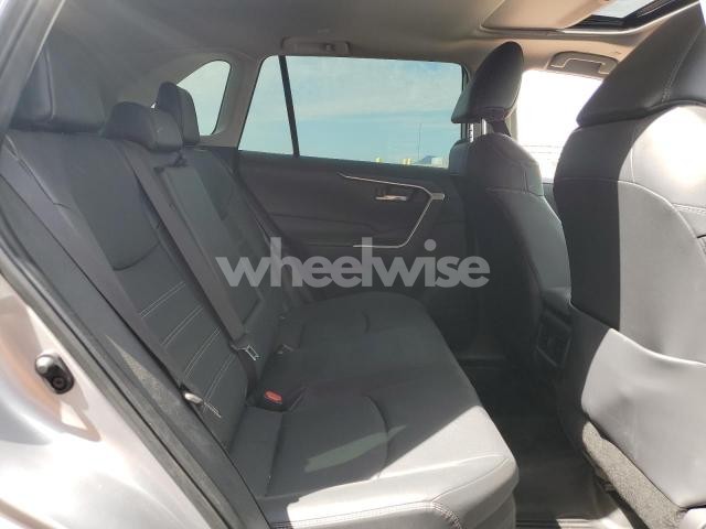 Photo 12 of 2025 TOYOTA RAV4 XLE PREMIUM (VIN JTMB6RFV2SD164697)