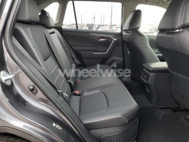 Photo 10 of 2025 TOYOTA RAV4 XLE PREMIUM (VIN JTMB6RFV4SJ074842)