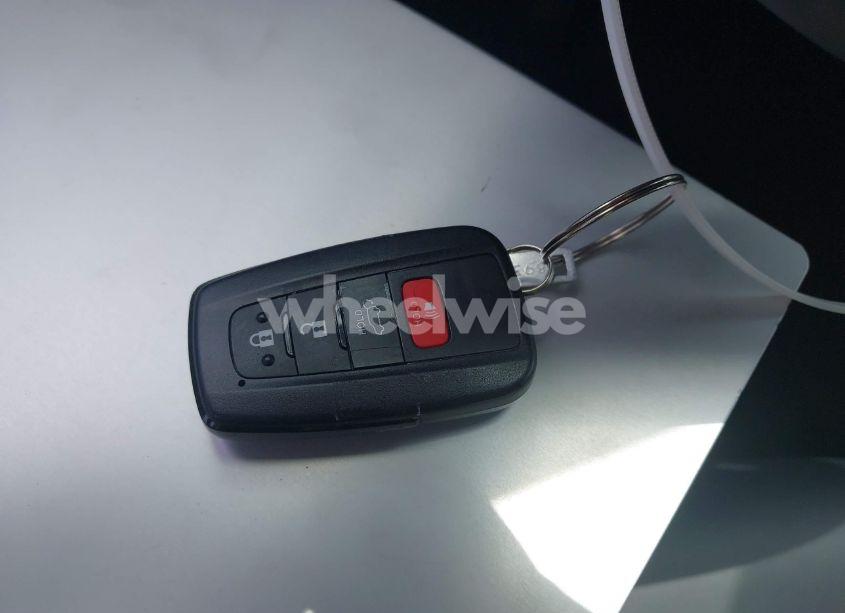 Photo 11 of 2024 Toyota Rav4 HYBRID XLE PREMIUM (VIN JTMB6RFV5RJ059437)