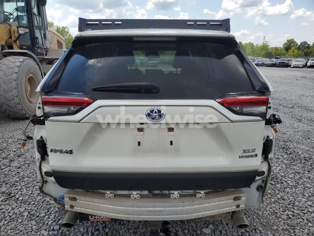 Photo 6 of 2022 TOYOTA RAV4 XLE PREMIUM (VIN JTMB6RFV6ND076790)