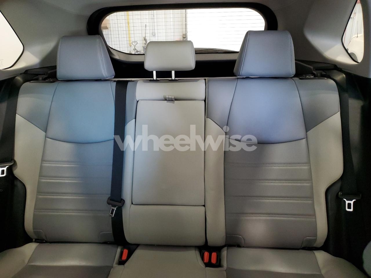 Photo 10 of 2023 TOYOTA RAV4 XLE PREMIUM (VIN JTMB6RFV6PD101397)