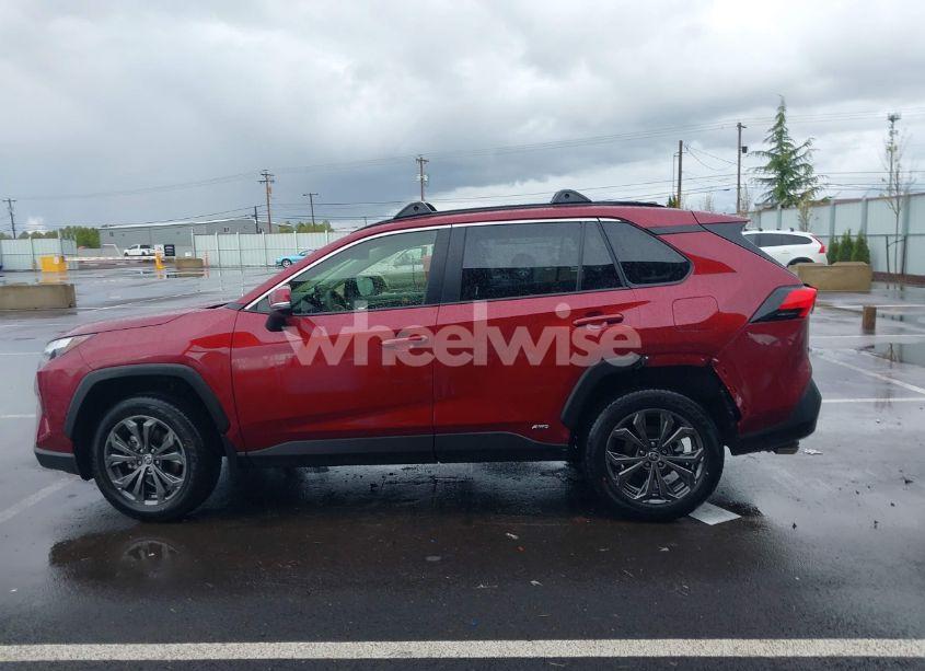 Photo 15 of 2025 Toyota Rav4 HYBRID XLE PREMIUM (VIN JTMB6RFV6SD156635)