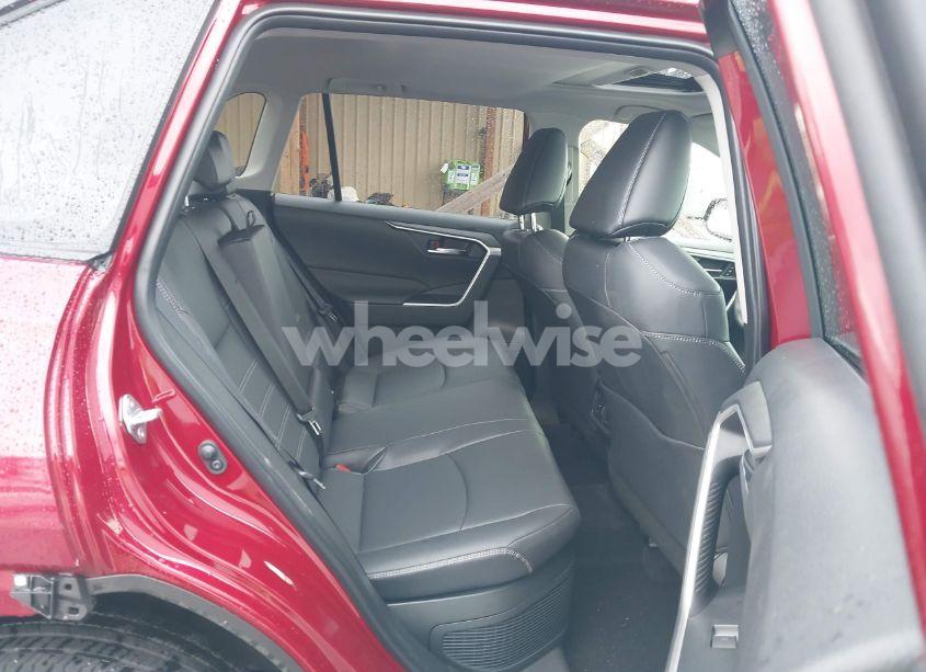 Photo 8 of 2025 Toyota Rav4 HYBRID XLE PREMIUM (VIN JTMB6RFV6SD156635)