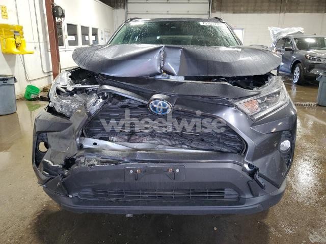 Photo 12 of 2021 TOYOTA RAV4 XLE PREMIUM (VIN JTMB6RFV7MD011624)