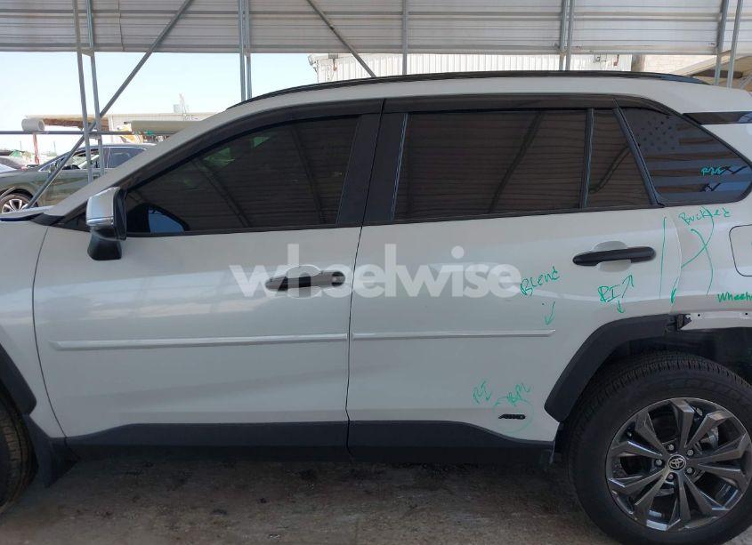 Photo 15 of 2024 Toyota Rav4 HYBRID XLE PREMIUM (VIN JTMB6RFV7RJ061562)