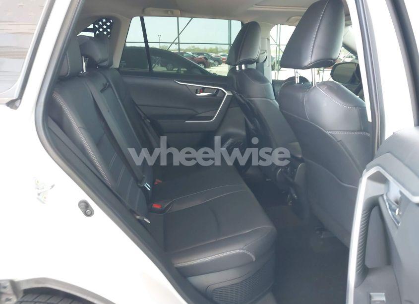 Photo 8 of 2024 Toyota Rav4 HYBRID XLE PREMIUM (VIN JTMB6RFV7RJ061562)