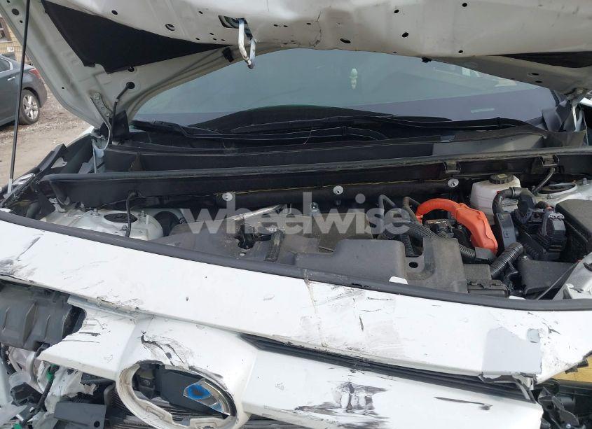 Photo 10 of 2022 Toyota Rav4 HYBRID XLE PREMIUM (VIN JTMB6RFV9ND078419)