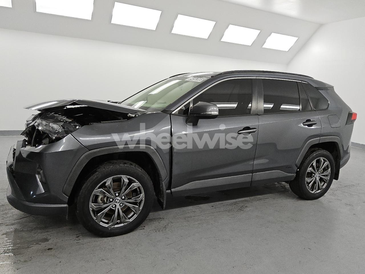 2023 TOYOTA RAV4 XLE PREMIUM (VIN JTMB6RFV9PD085163) main photo