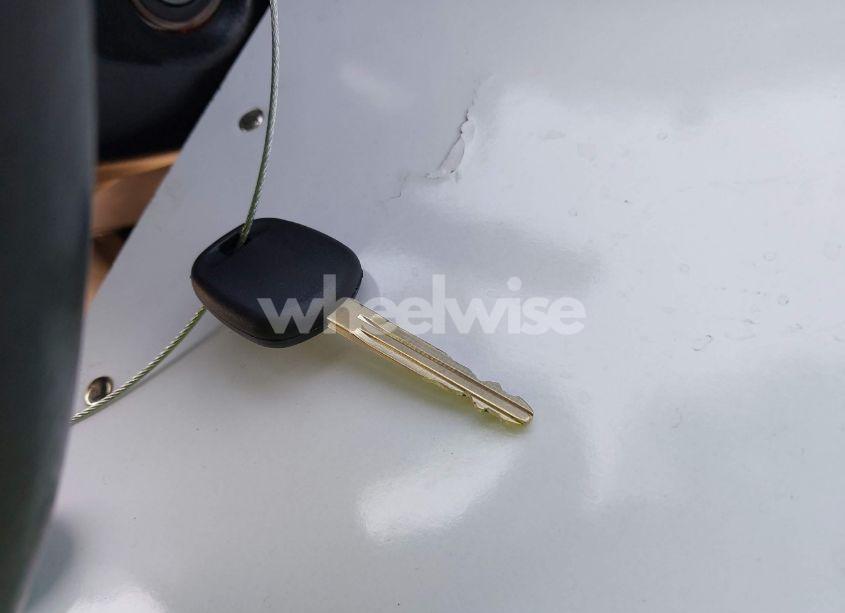 Photo 11 of 2006 Toyota Rav4 SPORT (VIN JTMBD32VX65019481)