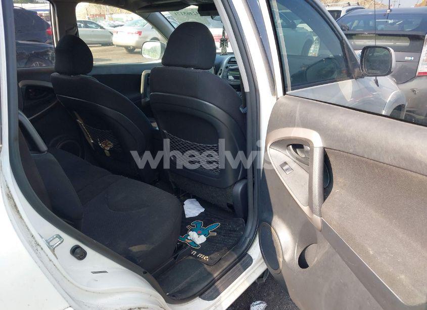 Photo 8 of 2006 Toyota Rav4 SPORT (VIN JTMBD32VX65019481)