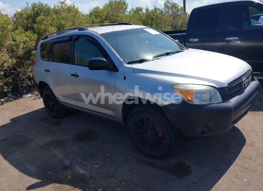 2006 Toyota Rav4 (VIN JTMBD33V065007483) main photo