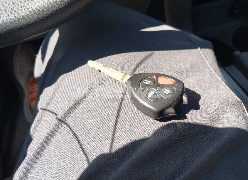 Photo 11 of 2006 Toyota Rav4 (VIN JTMBD33V065007483)