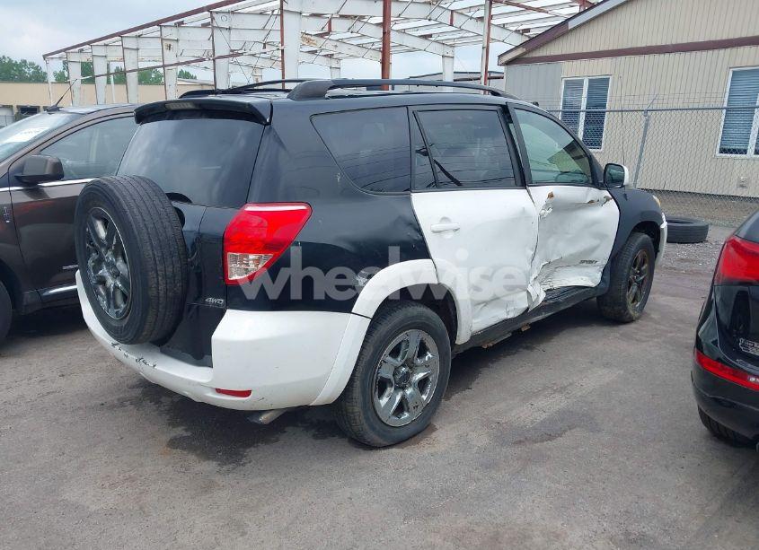 Photo 4 of 2006 Toyota Rav4 (VIN JTMBD33V066022303)