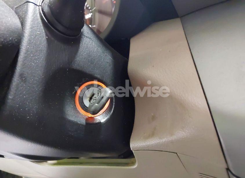 Photo 11 of 2006 Toyota Rav4 (VIN JTMBD33V265001913)