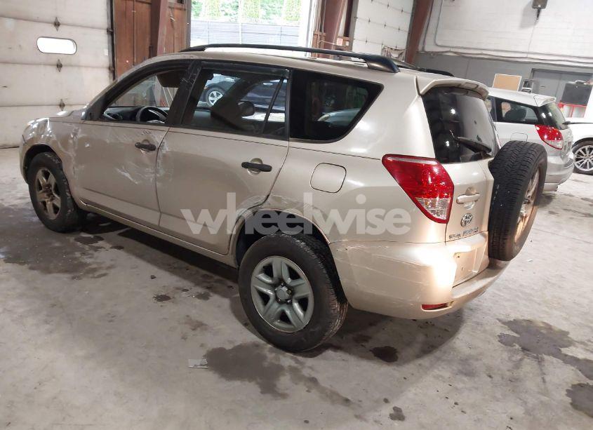 Photo 3 of 2006 Toyota Rav4 (VIN JTMBD33V265001913)
