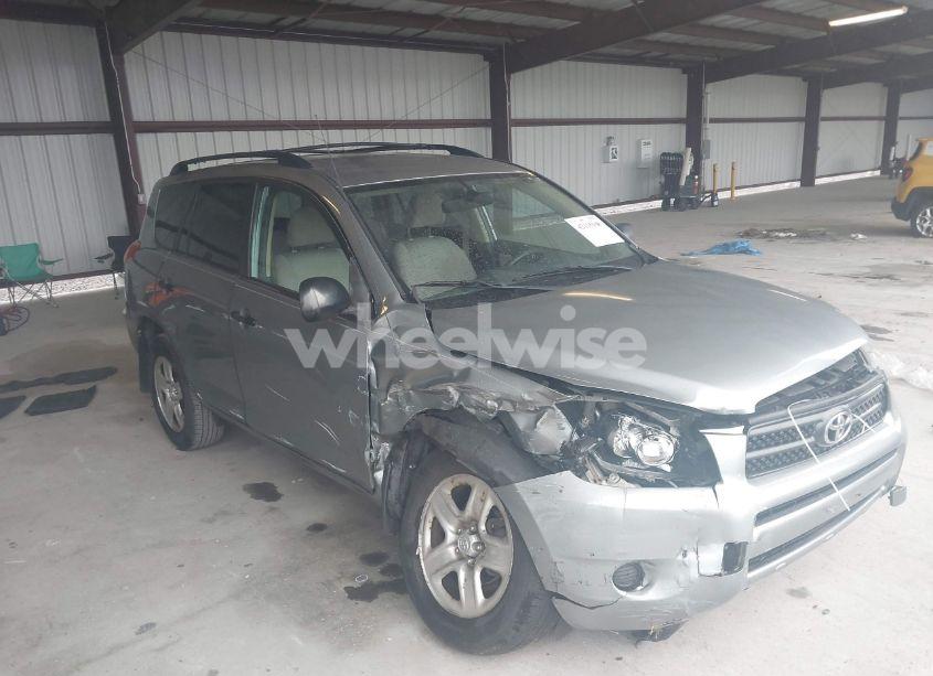 2006 Toyota Rav4 (VIN JTMBD33V366018648) main photo