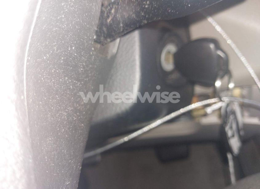 Photo 11 of 2006 Toyota Rav4 (VIN JTMBD33V366018648)