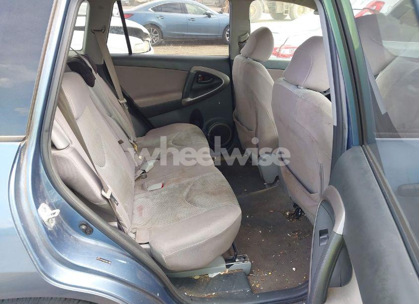 Photo 8 of 2006 Toyota Rav4 (VIN JTMBD33V466010767)