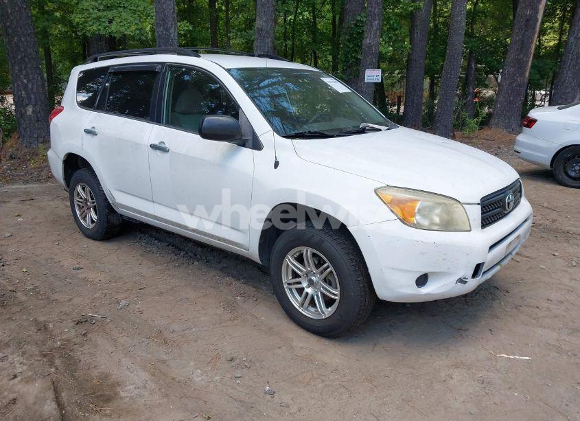 2006 Toyota Rav4 (VIN JTMBD33V466020182) main photo