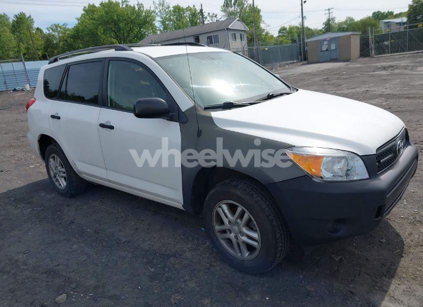 2007 Toyota Rav4 (VIN JTMBD33V476052485) main photo