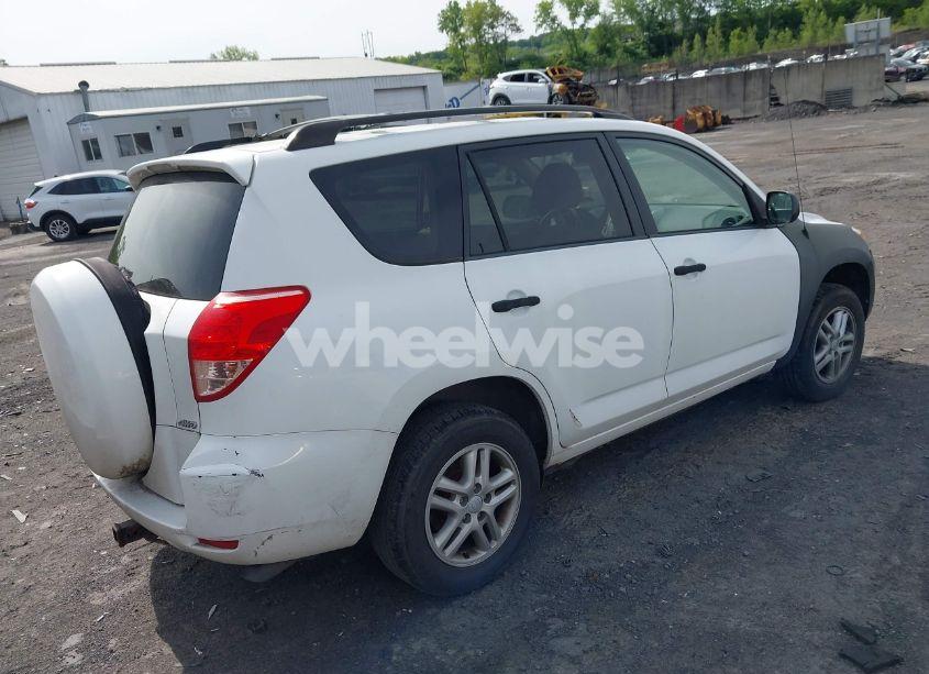 Photo 4 of 2007 Toyota Rav4 (VIN JTMBD33V476052485)