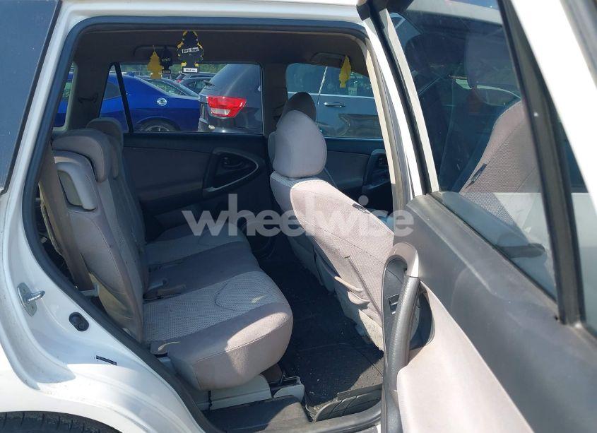 Photo 8 of 2008 Toyota Rav4 N/A (VIN JTMBD33V486073399)