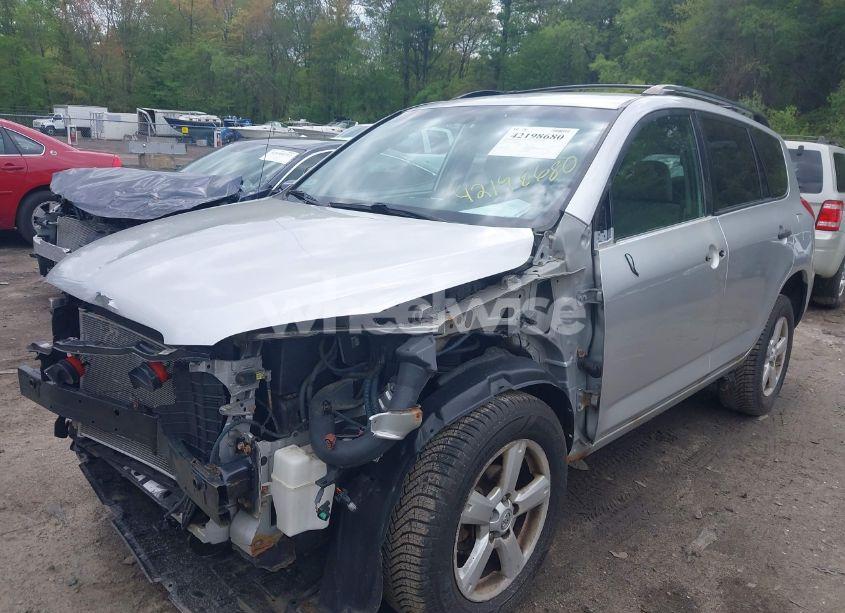 Photo 2 of 2006 Toyota Rav4 (VIN JTMBD33V765028119)