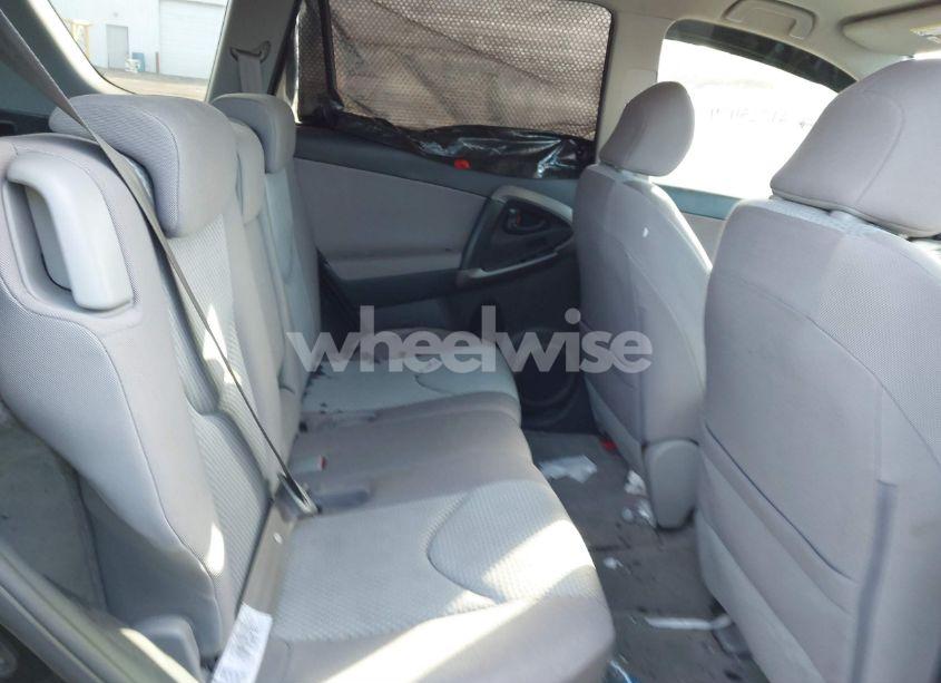 Photo 8 of 2006 Toyota Rav4 (VIN JTMBD33VX66010059)