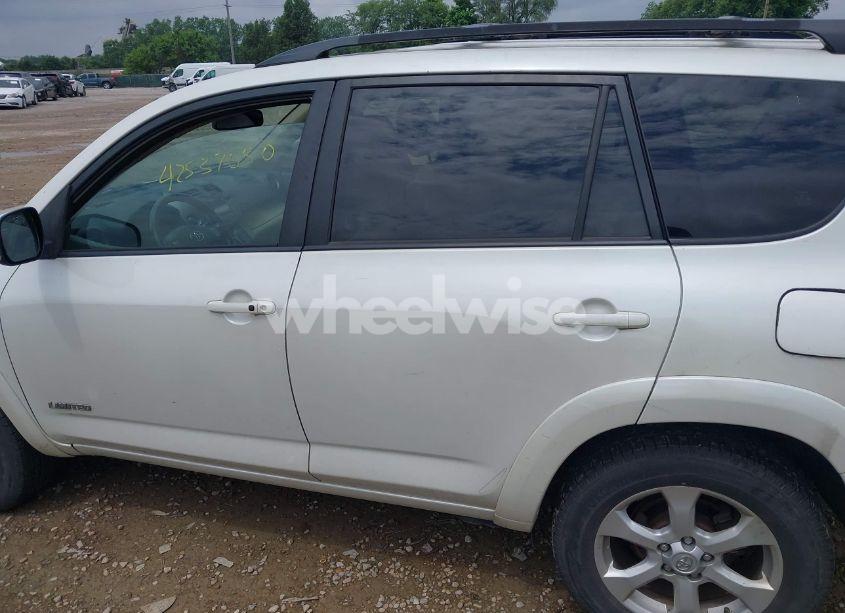 Photo 15 of 2009 Toyota Rav4 LIMITED (VIN JTMBF31V695008834)